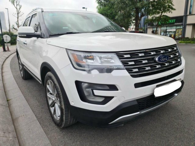 Cần bán lại xe Ford Explorer sản xuất năm 2017, xe nhập còn mới