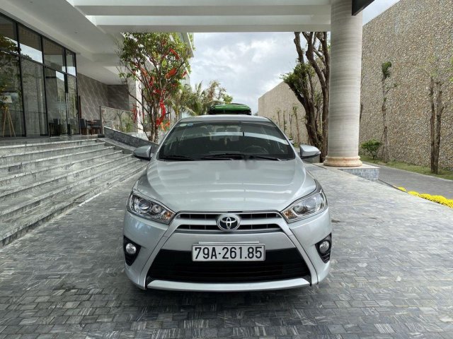 Bán xe Toyota Yaris sản xuất năm 2015, nhập khẩu nguyên chiếc còn mới