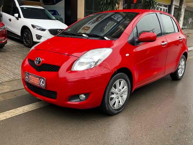 Cần bán xe Toyota Yaris 1.3 AT đời 2009, màu đỏ, xe nhập, giá chỉ 345 triệu