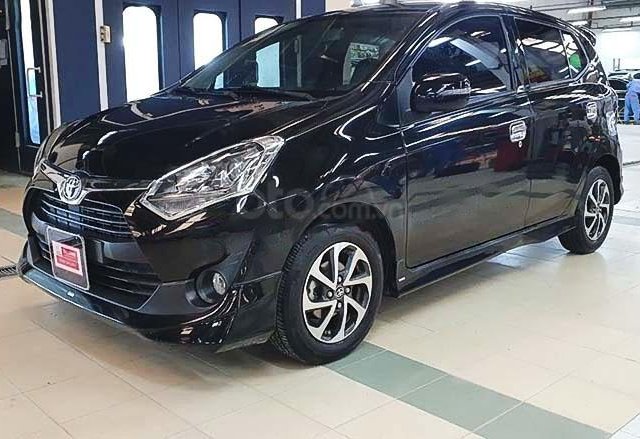 Cần bán lại xe Toyota Wigo đời 2018, màu đen, nhập khẩu0