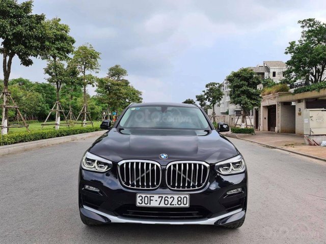 Cần bán xe BMW X 4 sx 2018, màu đen