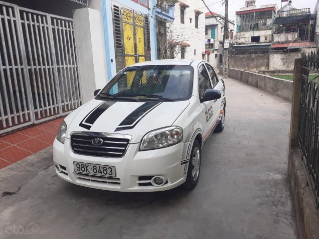 Bán ô tô Daewoo Gentra sản xuất năm 2008 giá cạnh tranh0