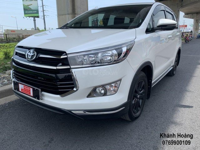 Bán Toyota Innova 2019, màu trắng số tự động, giá tốt cho enh em thiện chí mua xe