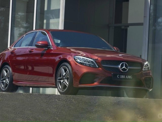 Mercedes-Benz C180 AMG mới nhất 2021, ưu đãi hấp dẫn, xe đủ màu giao ngay0