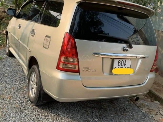 Chính chủ cần bán Toyota Innova 2007, màu bạc