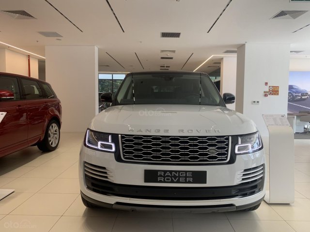 Range Rover Autobiography LWB màu trắng mới 100%, xe sang giá ưu đãi0