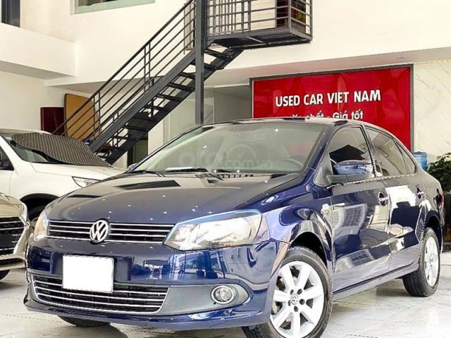 Xe Volkswagen Polo 1.6 AT sản xuất 2015, màu xanh lam, xe nhập còn mới0