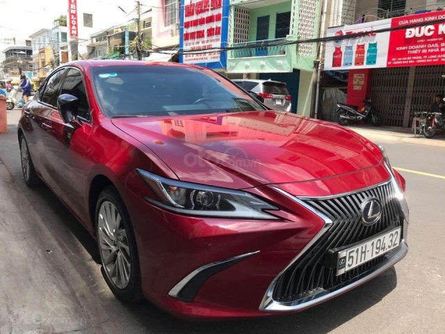 Bán Lexus ES 250 sản xuất 2019, màu đỏ, nhập khẩu nguyên chiếc