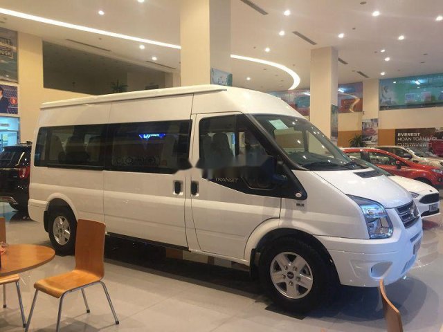 Bán Ford Transit đời 2021, màu trắng, 735 triệu