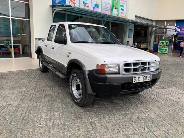 Bán ô tô Ford Ranger sản xuất năm 2002, màu trắng, nhập khẩu nguyên chiếc