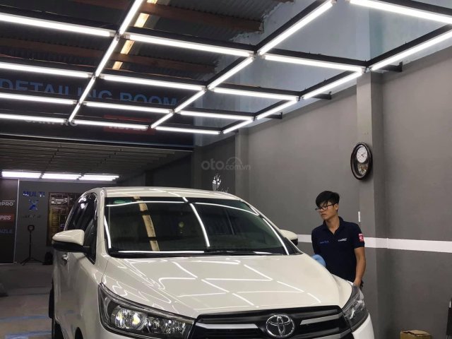 Cần bán Toyota Innova năm 2018