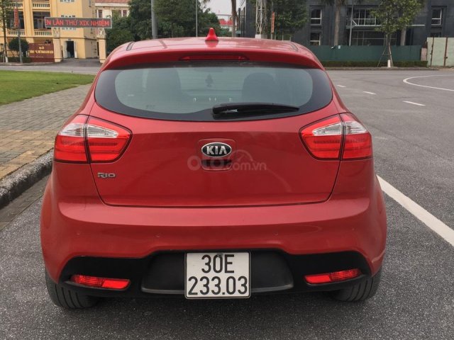 Cần bán Kia Rio năm 2011