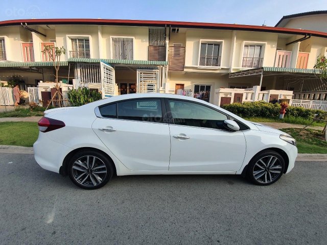 Cần bán Kia Cerato đời 2017, nhập khẩu nguyên chiếc, 530tr0