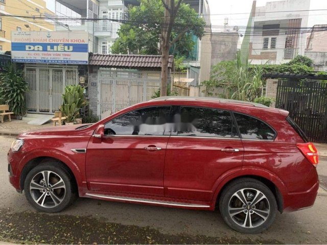 Bán xe Chevrolet Captiva LTZ 2018, màu đỏ, 660tr