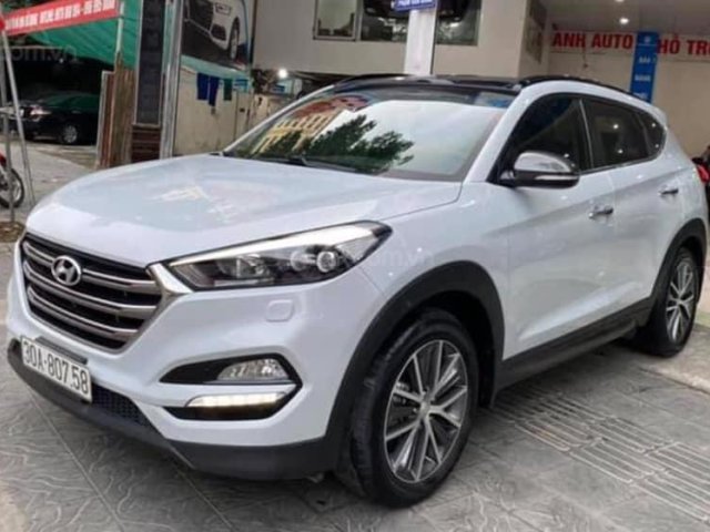 Bán nhanh giá thấp chiếc Hyundai Tucson nhập khẩu 2015