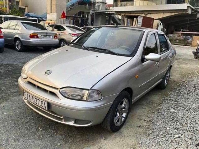 Bán ô tô Fiat Siena năm 2002 còn mới giá cạnh tranh0