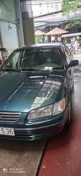 Chính chủ cần bán xe Toyota Camry 20010