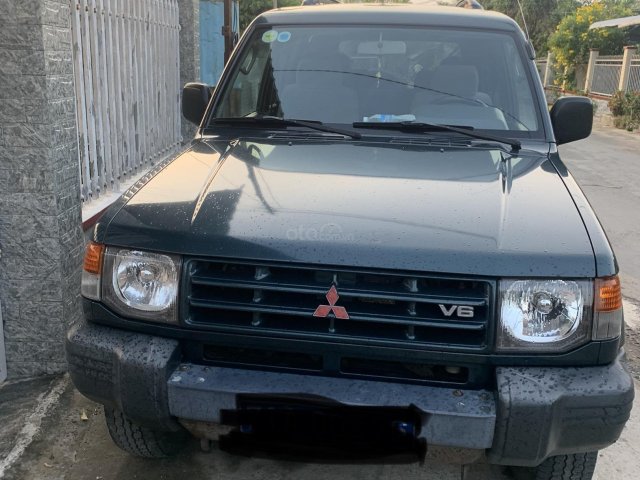 Cần bán Mitsubishi Pajero năm 2004