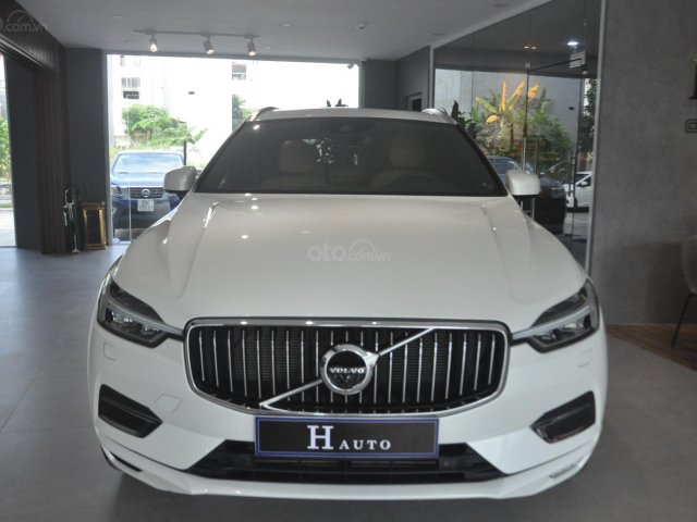 Volvo XC60 năm 2018, màu trắng, xe nhập Thụy Điển, bản giới hạn0