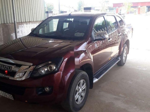 Bán Isuzu Dmax sản xuất năm 2013, màu đỏ, nhập khẩu0