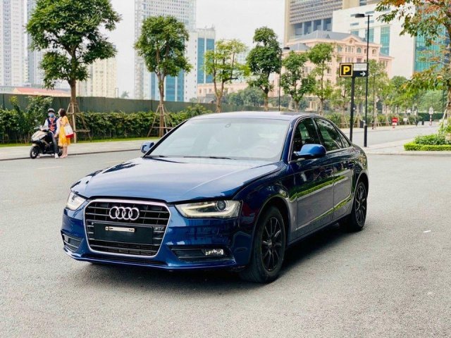 Bán lại với giá thấp chiếc Audi A4 đời 20150