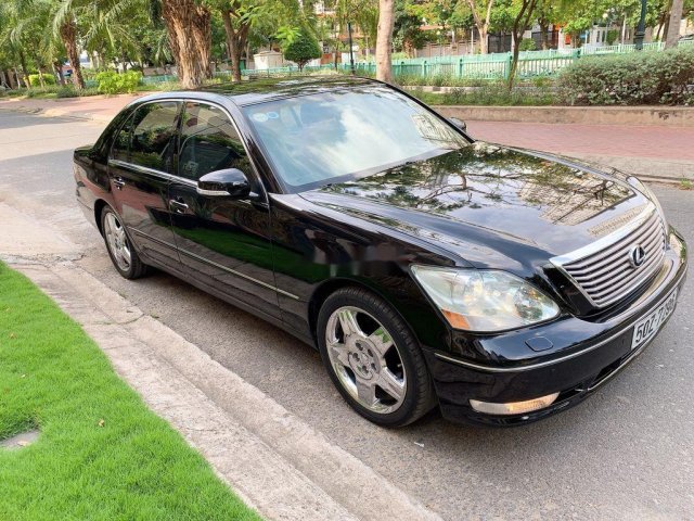 Cần bán Lexus LS430 năm sản xuất 2004, nhập khẩu nguyên chiếc còn mới