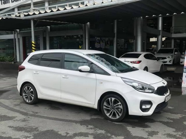 Chính chủ cần bán Kia Rondo sản xuất 2019