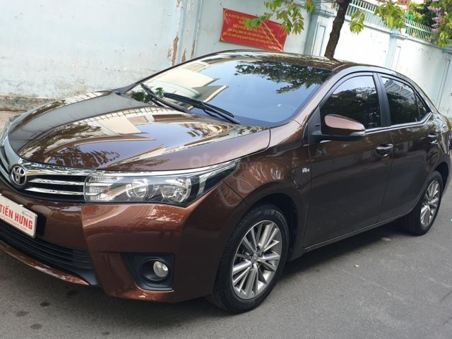 Bán Toyota Corolla Altis máy 1.8 G, số tự động, đời T12/2017, màu nâu tuyệt đẹp mới 90%0