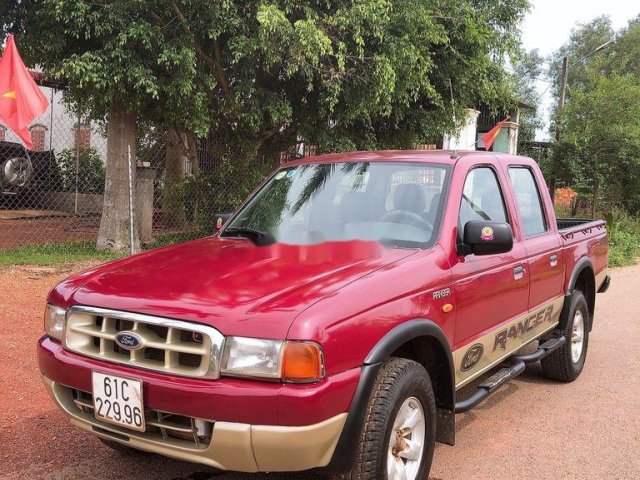 Cần bán gấp Ford Ranger năm 2001, màu đỏ, xe nhập, 125tr0