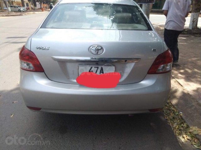 [ Chính chủ ] cần bán gấp Toyota Vios năm 2009, màu bạc còn mới0