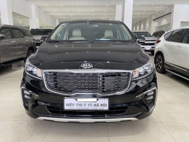 Cần bán xe Kia Sedona 2019 2.2AT full dầu, xe công ty0