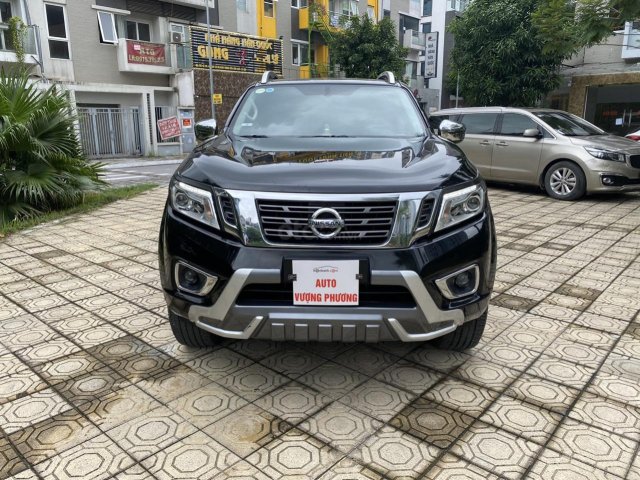 Bán Nissan Navara NP300 2.5VL AT 4WD sản xuất 2017, giá chỉ 599 triệu