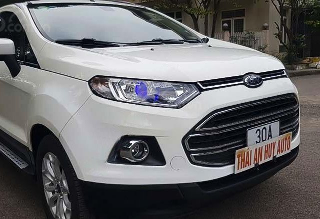 Bán Ford EcoSport Titanium 2015, màu trắng, giá 442tr