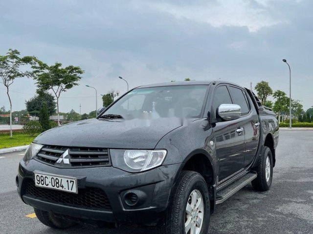 Bán xe Mitsubishi Triton năm 2011 còn mới, giá 245tr0