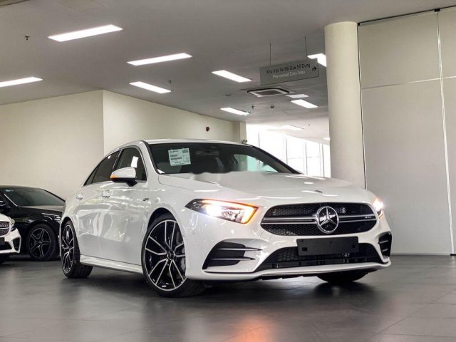 Cần bán Mercedes A class đời 2021, màu trắng, nhập khẩu0