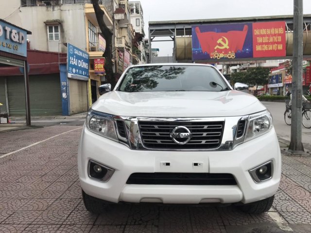 Cần bán Nissan Navara EL 2.5 MT 2WD sản xuất 2017