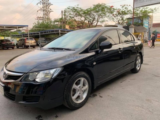 Bán nhanh giá ưu đãi chiếc Honda Civic 2008 số sàn