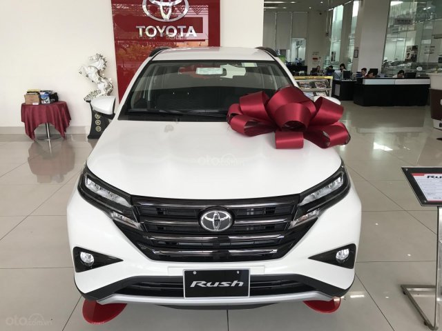 Toyota Rush 2021 siêu hot chào hè, 165 triệu nhận xe, tặng "gói bảo hiểm vàng" ngay tháng 6