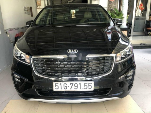 Bán Kia Sedona sản xuất năm 2020, màu đen chính chủ