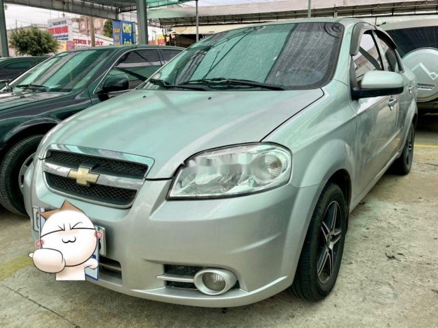 Bán ô tô Chevrolet Aveo 1.5MT sản xuất năm 2013 còn mới