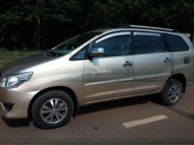 Cần bán gấp Toyota Innova sản xuất năm 2008 còn mới, 198tr0