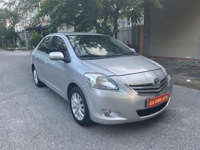 Gia Hưng Auto bán xe Toyota Vios 1.5E màu bạc đời 2011 bản đầy đủ nhất0