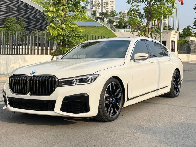 Cần bán BMW 740Li đời 2019, màu trắng, giá tốt