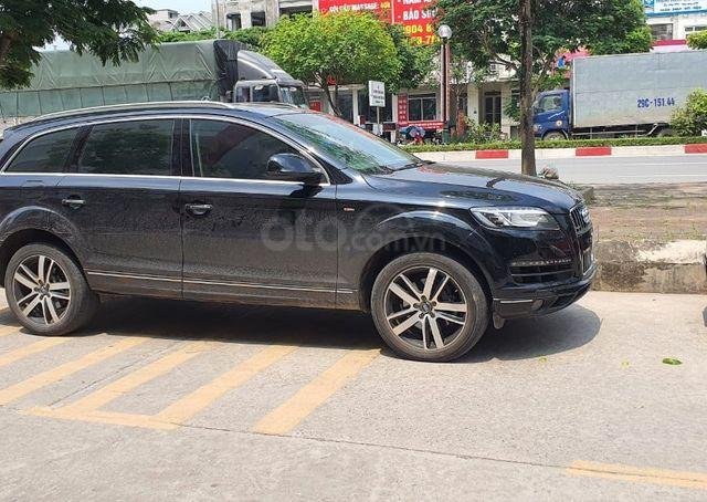 Cần bán lại xe Audi Q7 năm sản xuất 2011, màu đen, nhập khẩu chính chủ