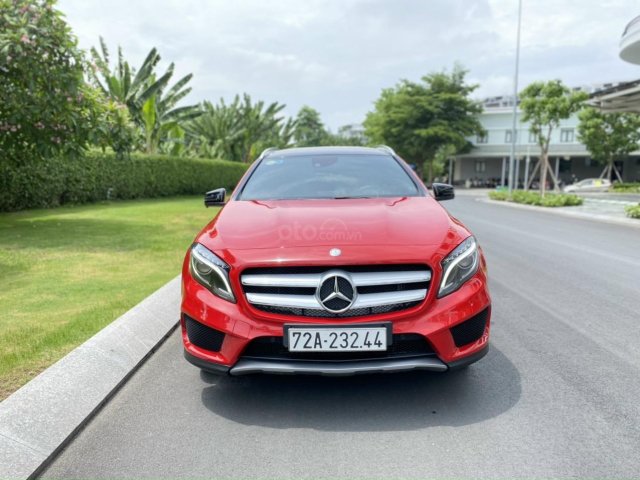 Bán GLA250 4Matic sản xuất 2015, xe nhập nguyên chiếc, đi 30.000km, bao kiểm tra hãng0