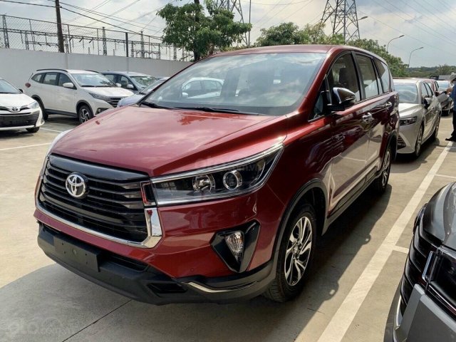 Toyota Innova năm 2021, giảm giá tiền mặt, tặng phụ kiện, xe có sẵn giao ngay