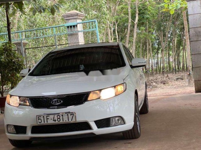 Bán Kia Forte đời 2013, màu trắng, xe nhập chính chủ