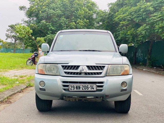 Cần bán Mitsubishi Pajero sản xuất năm 2004 còn mới, 175 triệu0