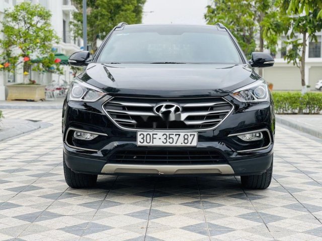 Bán ô tô Hyundai Santa Fe đời 2017, màu đen