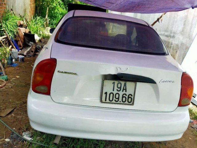 Bán Daewoo Lanos sản xuất 2001, màu trắng, giá chỉ 57 triệu0